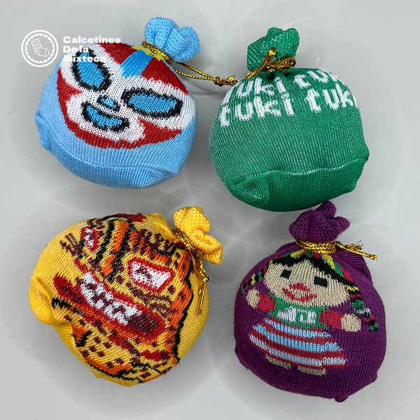 Esferas calcetín navideño, (PACK 4 piezas)
