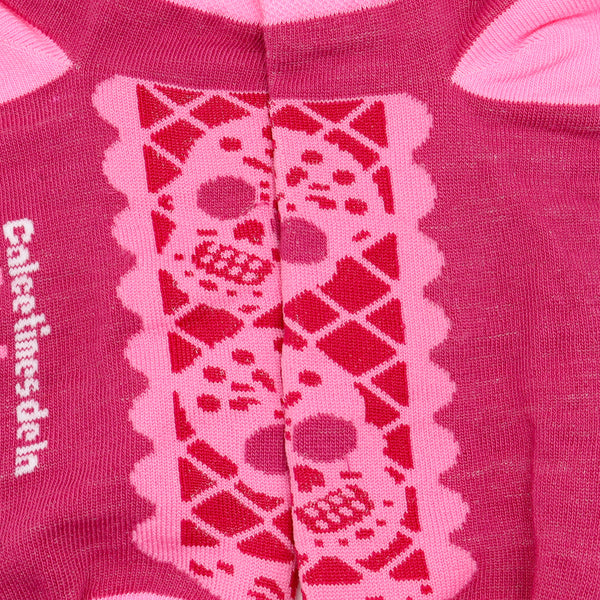Papel picado, calaveritas (Rosa, Tines)